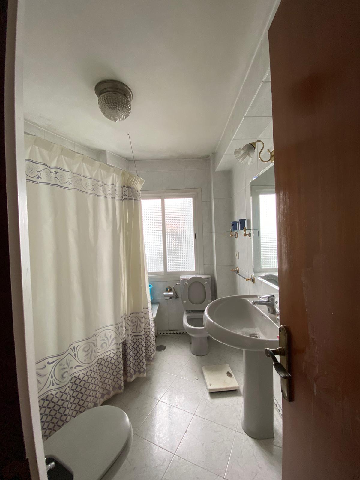 Baño principal antes de la reforma
